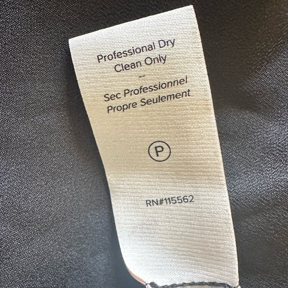 Cinq à Sept Mathieu Velvet Jacket in Black New Medium - Picture 7 of 7